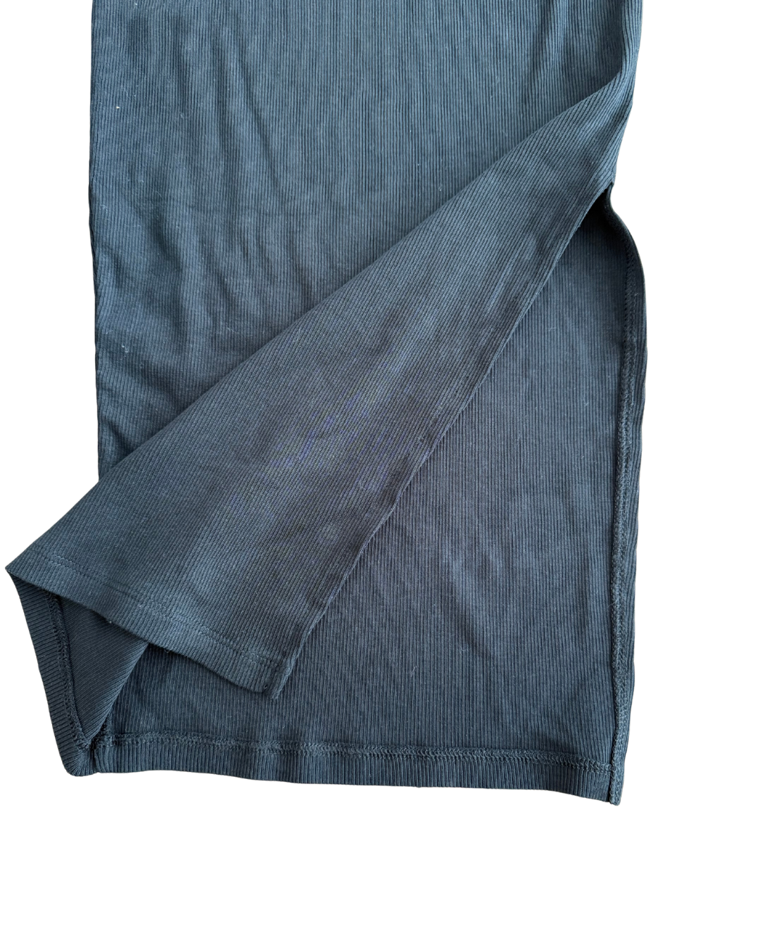 Amisu Damenkleid – Knielang, Schwarz, Größe 32, mit Beinschlitz