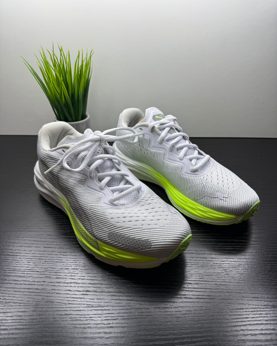 Puma Velocity Nitro 2 Damen Laufschuhe – Modernes Design, Leicht & Dämpfend, Größe 39